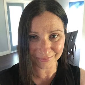 Meet your Posher, Annmarie